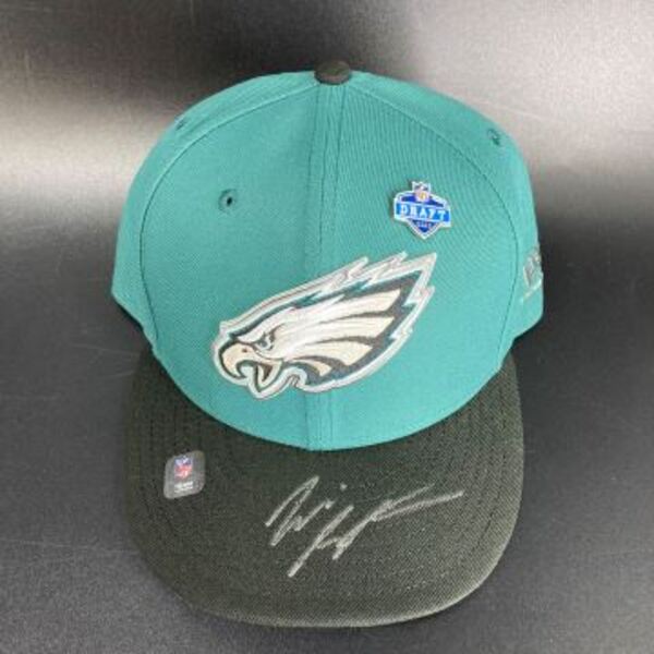 NFL - Eagles Eli Stowers Signed Hat With 2026 Draft Pin