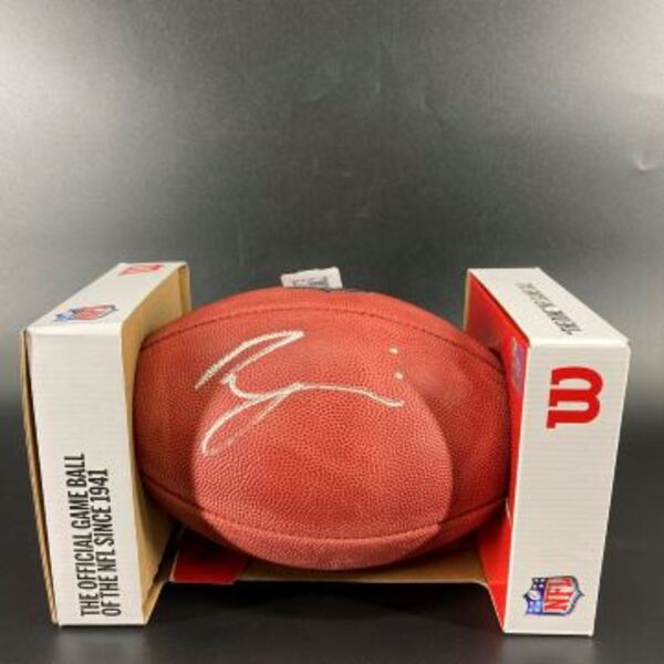 NFL - Falcons Bijan Robinson Signed Authentic Football