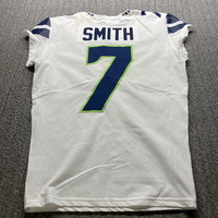 Crucial Catch - Seahawks Geno Smith Game Used Jersey Size 42 (9/18/22)