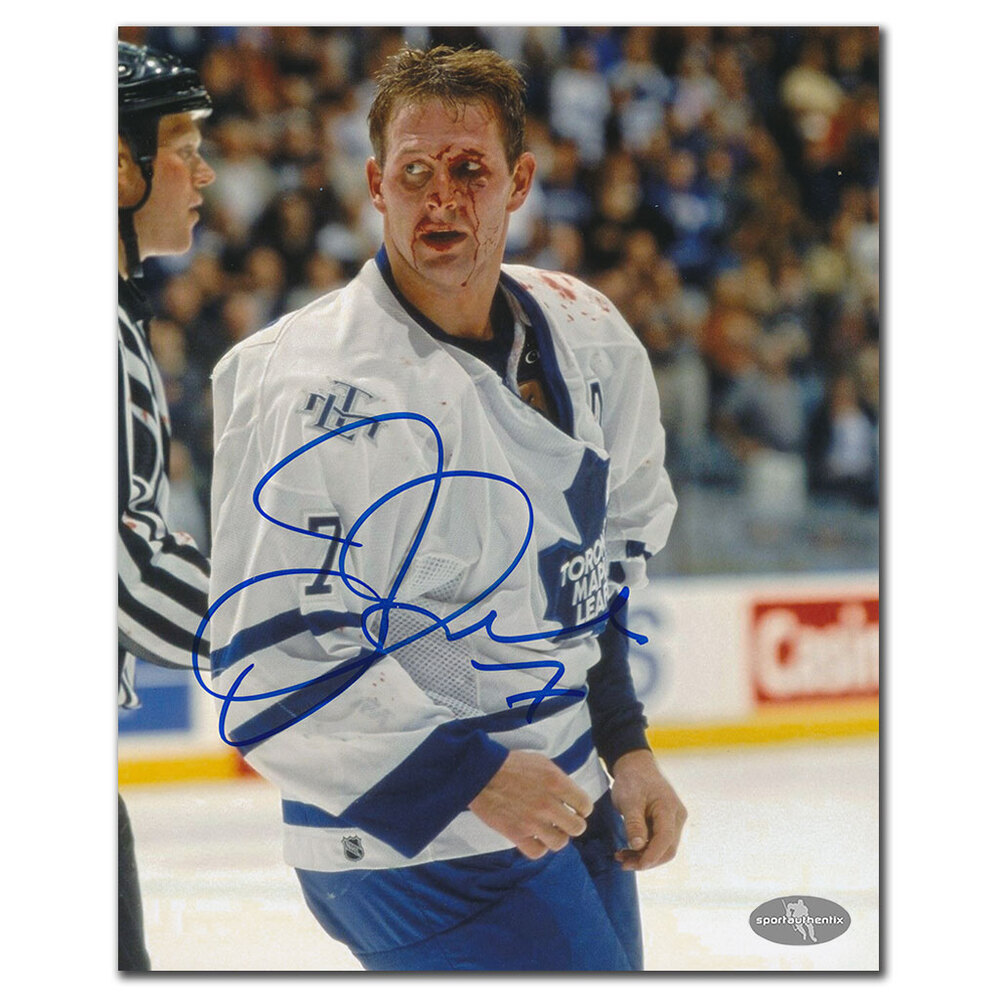 Gary Roberts Autographed Toronto Maple Leafs 8x10 Photo - On-Ice Warrior