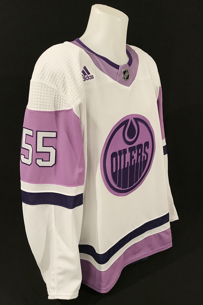 Dylan Holloway 55 Autographed 202223 Edmonton Oilers PreGame Warm