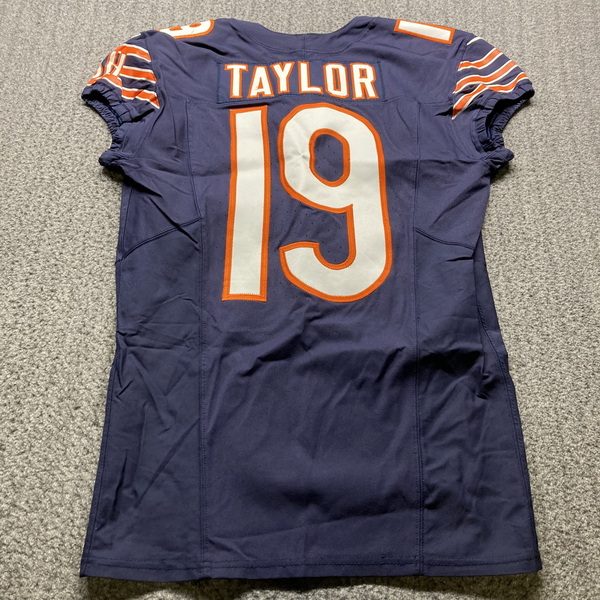 London Games - Bears Tory Taylor Game Used Jersey (10/13/24) Size 42