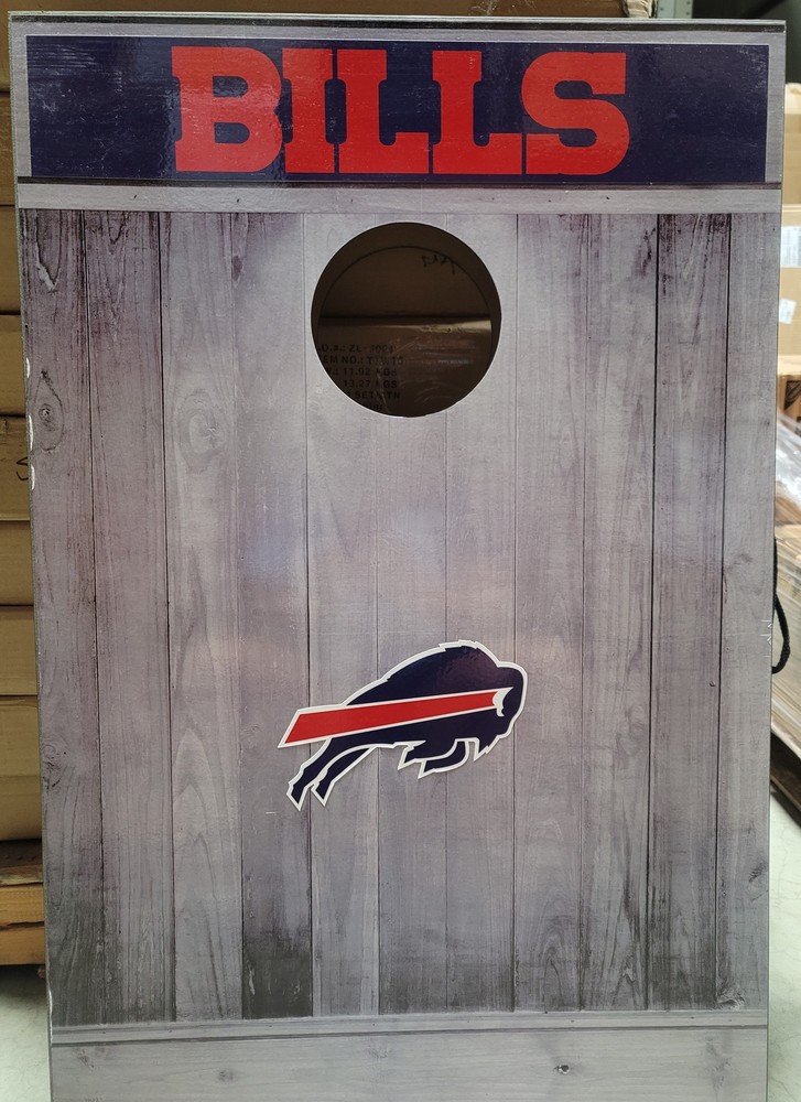 Bills Corn Hole Set + Bills Sweatshirt size XL
