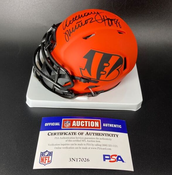 HOF - Bengals Anthony Munoz Signed Rave Mini Helmet