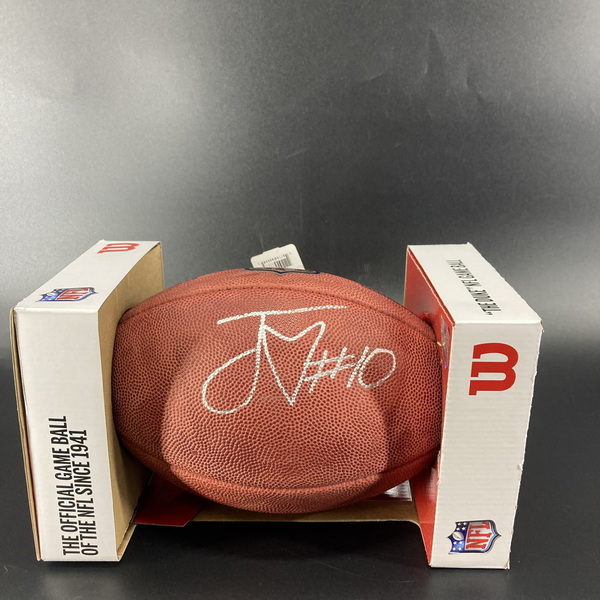 NFL - Packers Jordan Love Signed Authentic Football