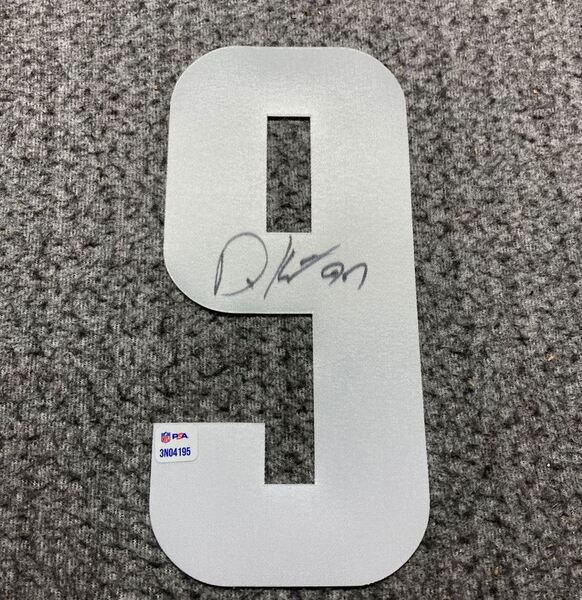 NFL - Vikings Danielle Hunter Signed Jersey Number