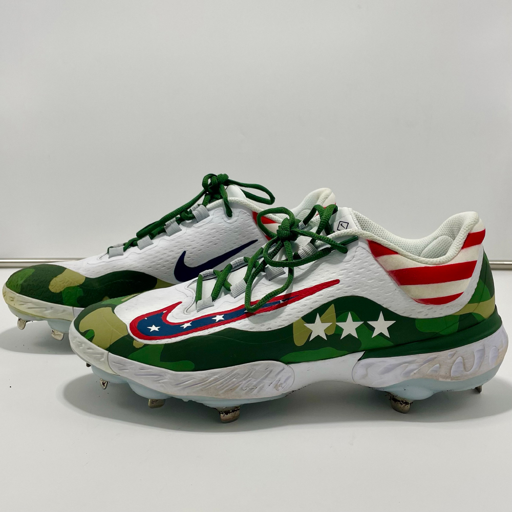 custom painted baseball cleats