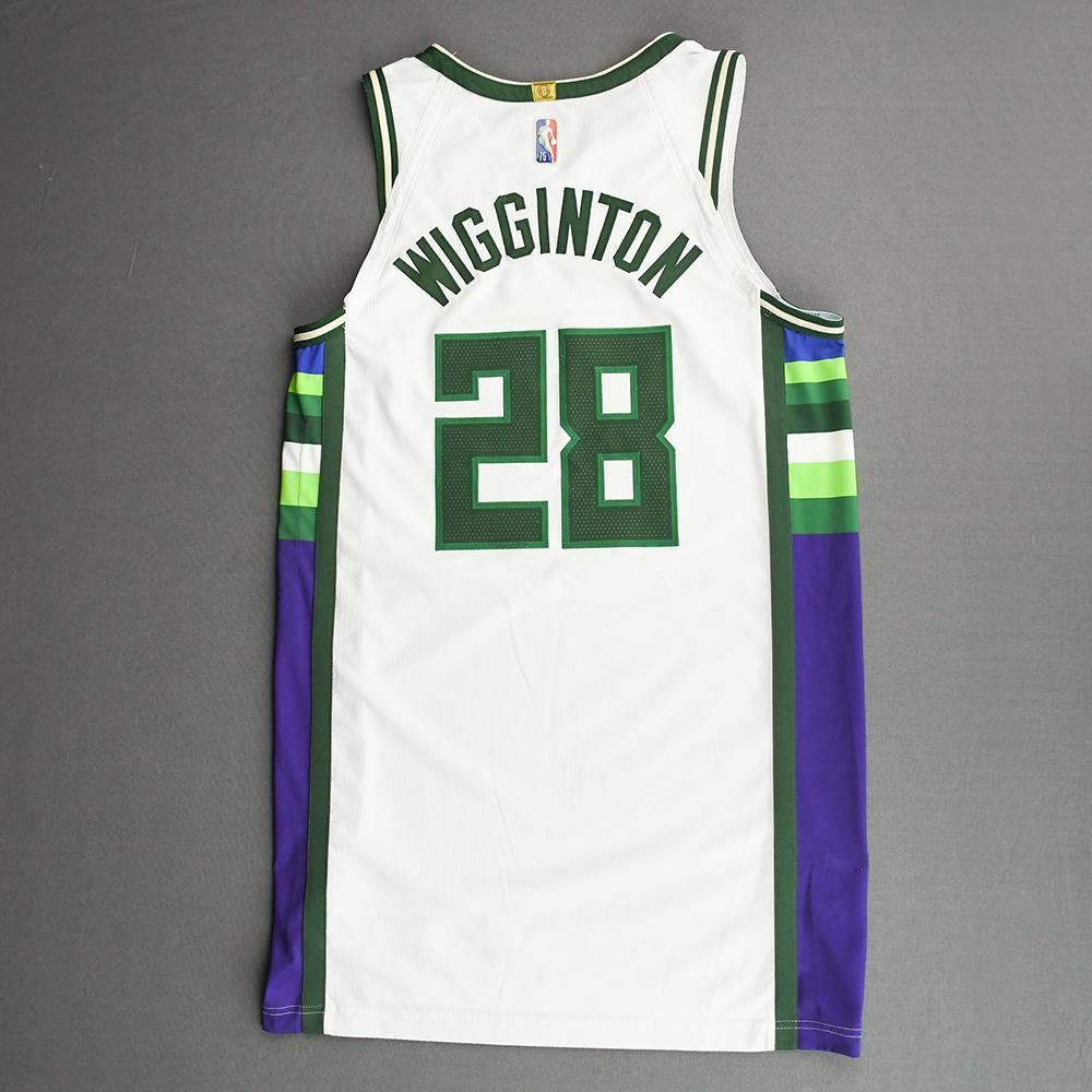 Lindell Wigginton Milwaukee Bucks GameIssued City Edition Jersey