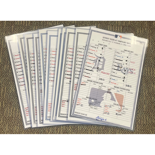 Game-Used or Autographed Line-Up Cards | MLB Auctions