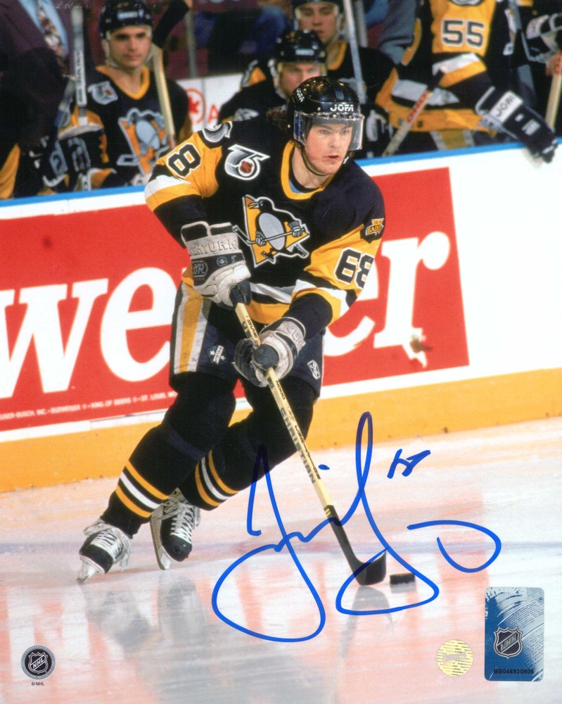Jaromir Jagr - Signed 8x10 Unframed Pittsburgh Penguins Dark Action-V