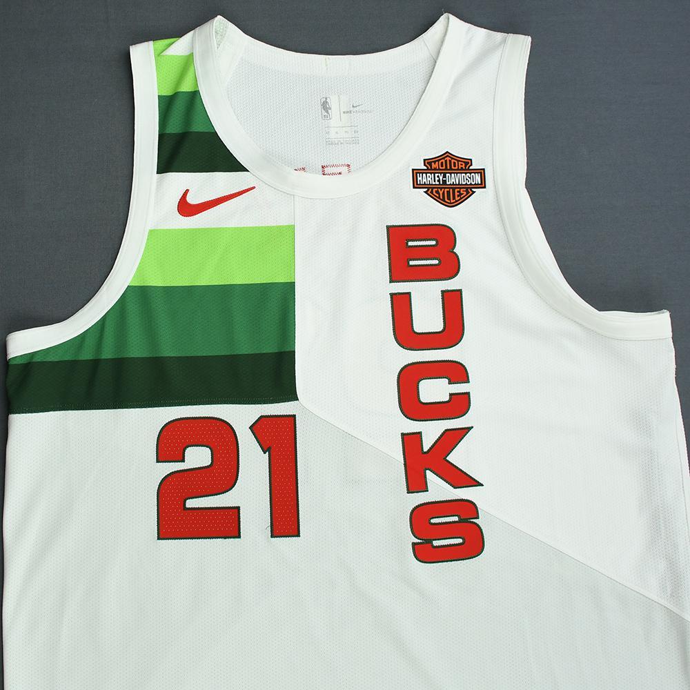 milwaukee bucks christmas day jersey