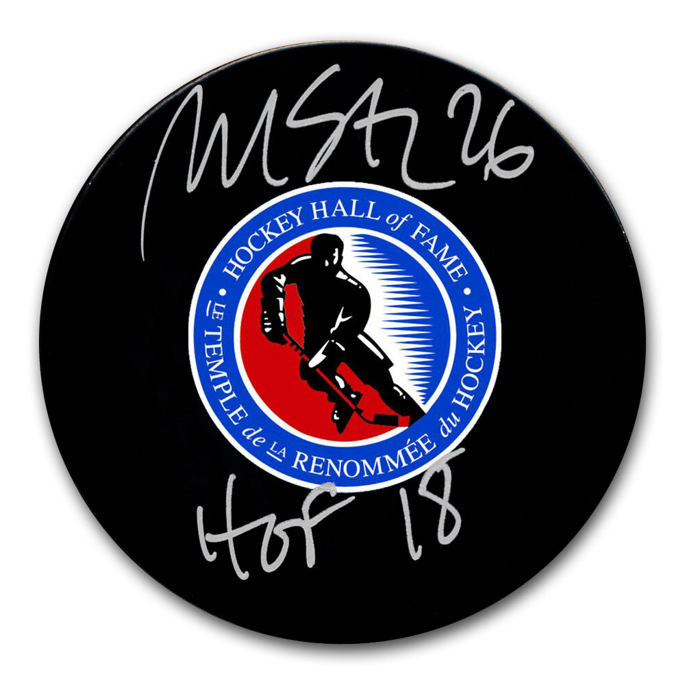 Martin St. Louis Autographed Hockey Hall of Fame Hockey Puck - HOF 2018
