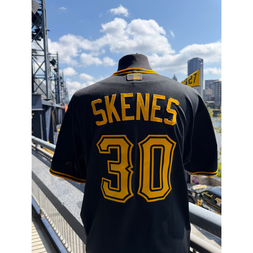 Game-Used or Autographed All auctions | Pittsburgh Pirates Auctions