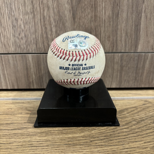 Game-Used or Autographed All auctions | Atlanta Braves Auctions