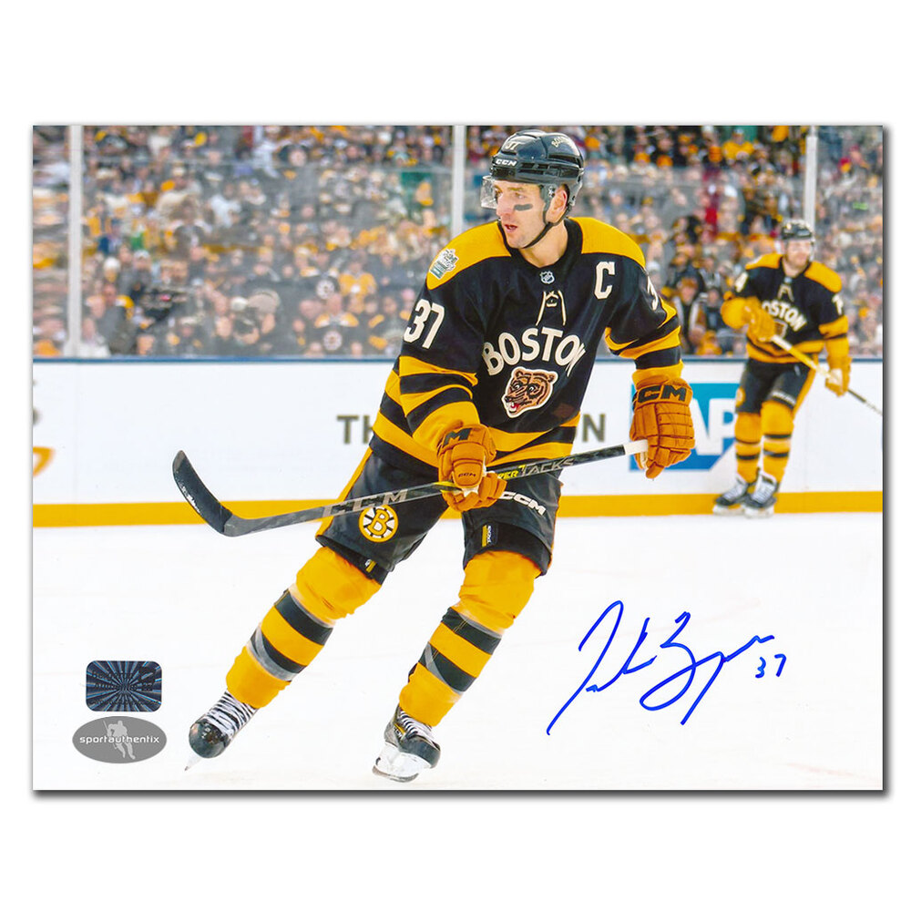 Boston Bruins 2023 Winter Classic – 8x10 Team Photo