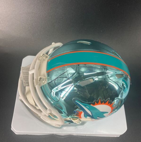 NFL - Dolphins Kenny Stills Signed Chrome Mini Helmet