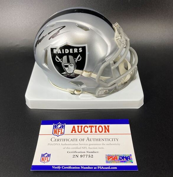 NFL - Raiders Tyree Wilson signed mini helmet
