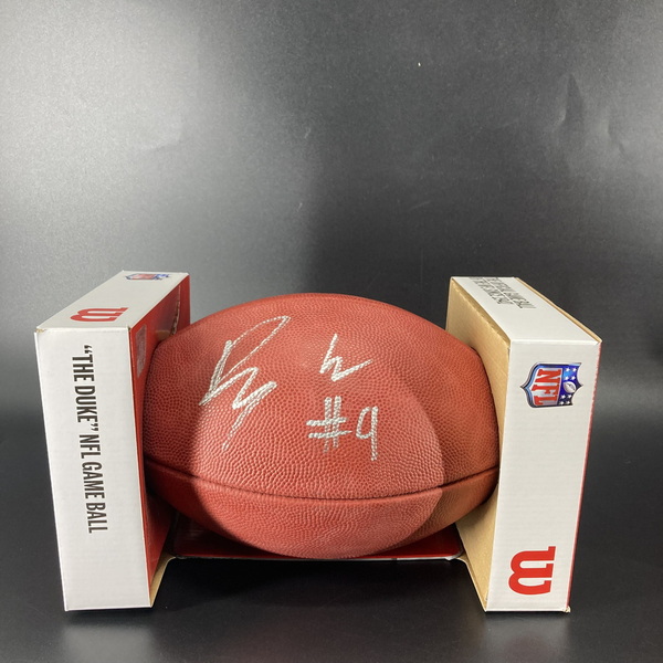 NFL - Ravens Devontez Walker Signed Authentic Football