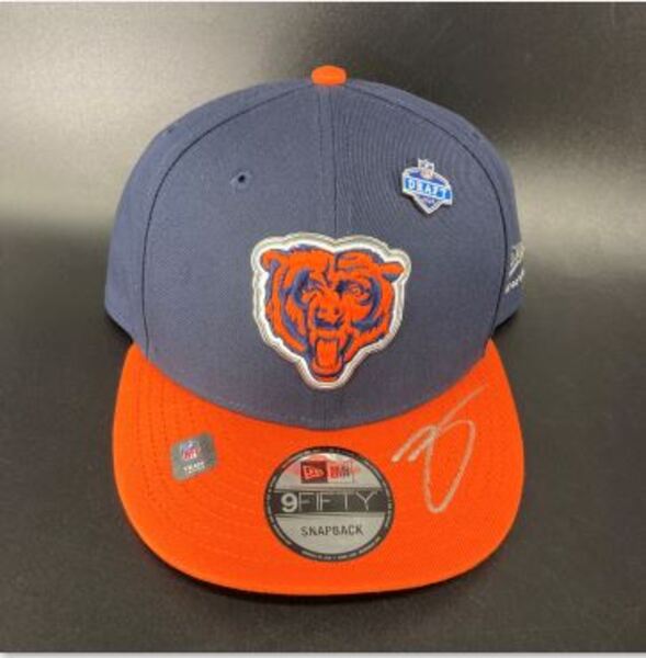 NFL - Bears Zavion Thomas Signed Hat With 2026 Draft Pin