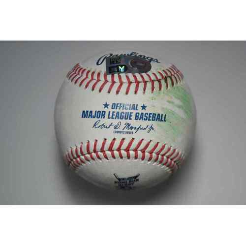 Kyle Schwarber Autographed Baseball | MLB Auctions
