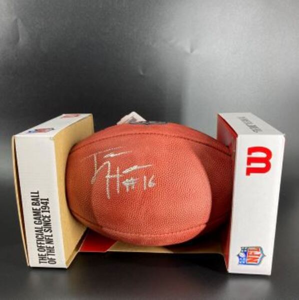 NFL - Lions Jahmyr Gibbs Signed Authentic Football