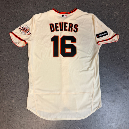 Game-Used or Autographed All auctions | San Francisco Giants Auctions