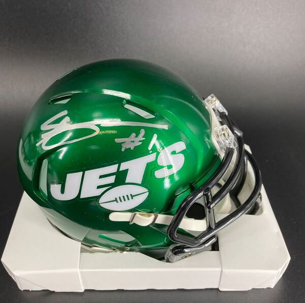 NFL - Jets Sauce Gardner Signed Mini Helmet