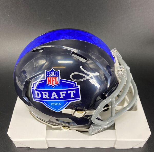 NFL - Colts Laitu Latu Signed Draft Mini Helmet