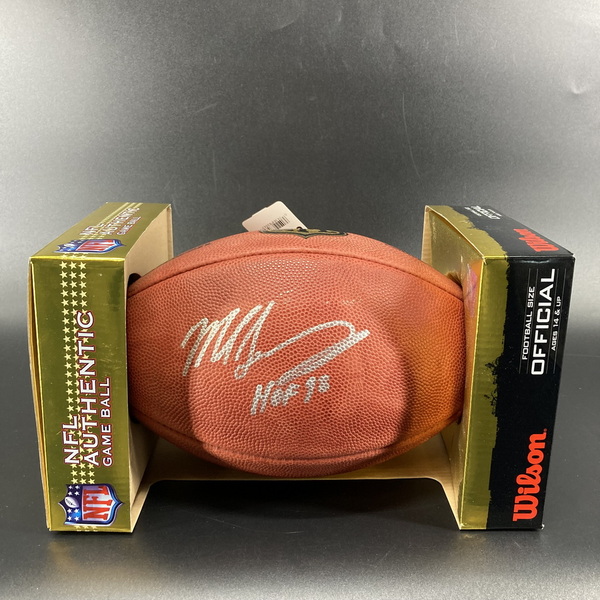 Legends - Bears Mike Singletary Signed Authentic Football