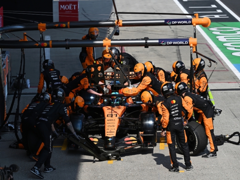 Singapore Grand Prix: McLaren Mastercard F1® Team Saturday Sprint & Qualifying VIP Experience