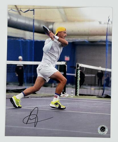 Photo of Alex Crum Autographed 8 x 10 Photo