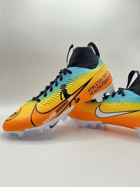 MCMC - Commanders Jeremy McNichols 2025 Custom Cleats supporting CASA Yo...