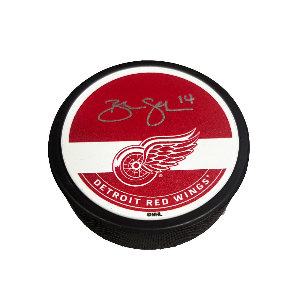 BRENDAN SHANAHAN Signed Detroit Red Wings Puck
