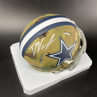 NFL - Cowboys Deuce Vaughn Signed Camo Mini Helmet