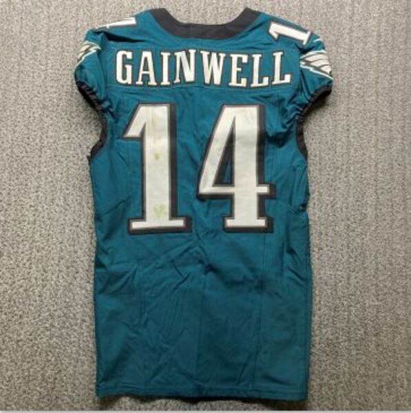 Crucial Catch - Eagles Kenneth Gainwell Game Worn Jersey (10/13/2024) Si...