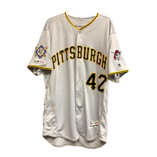 felipe vazquez jersey