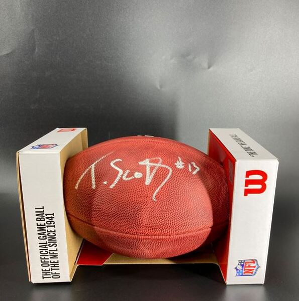 NFL - Bears Tyler Scott signed Authentic football