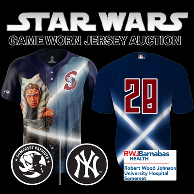 New York Yankee Great, & 1977 Cy Young Award Winner, Pitcher Sparky Lyle #28, Size 50 signed Star Wars Jersey