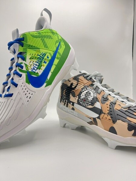 MCMC - Commanders Tyler Biadasz 2025 Custom Cleats supporting Soldiers t...