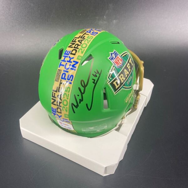 NFL - Patriots Will Campbell Signed NFL Draft Mini Helmet