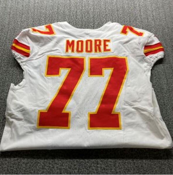 Sao Paulo Game - Chiefs Jaylon Moore Game Worn Jersey (9/05/2025) Size 4...