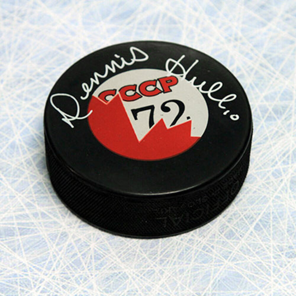 Dennis Hull Autographed Team Canada 1972 Summit Series Puck