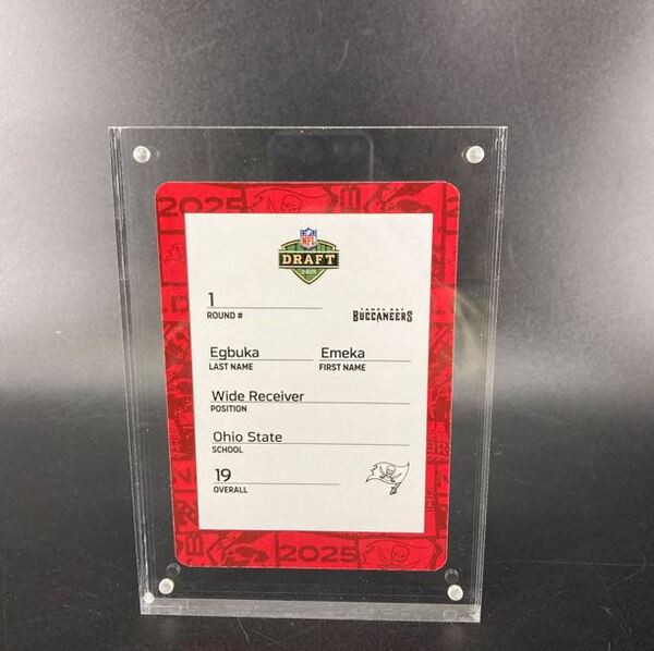 NFL - Buccaneers Emeka Egbuka Special Edition 2025 Draft Card 1 of 2