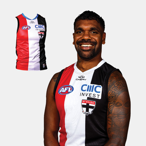 Photo of Liam Ryan #31 - 2026 Player Spud's Game Guernsey * Signed