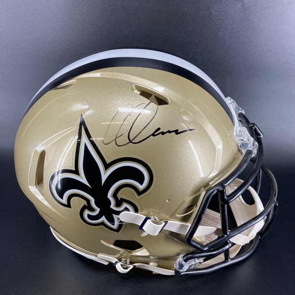 NFL - Saints Chris Olave signed speed helmet