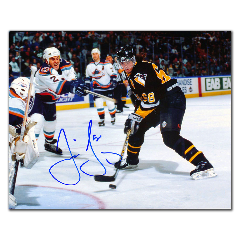 Jaromir Jagr Pittsburgh Penguins VS. ISLANDERS Autographed 8x10