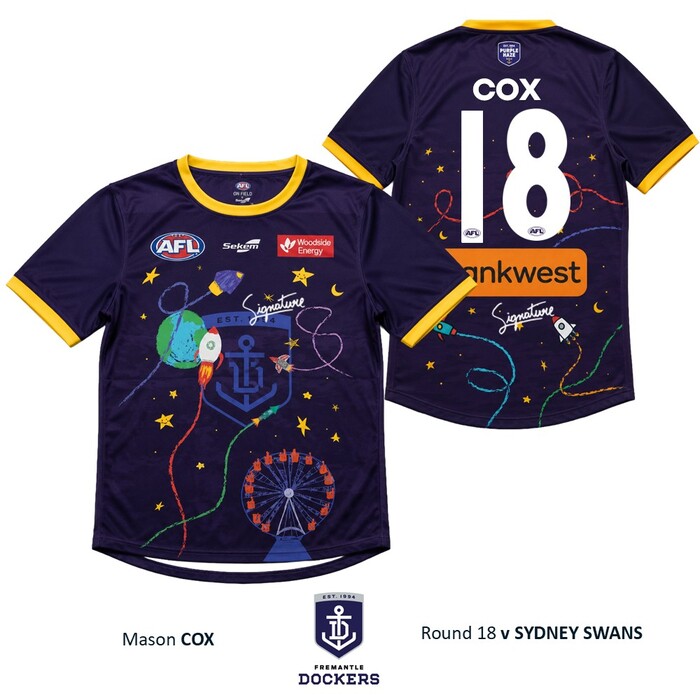 Photo of Mason Cox #18 Fremantle 2026 Starlight Foundation Warm Up Tee