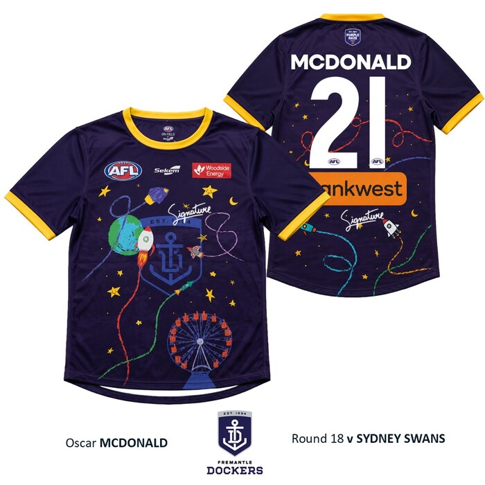 Photo of Oscar McDonald #21 Fremantle 2026 Starlight Foundation Warm Up Tee