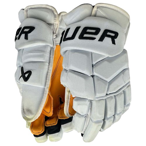 Photo of Game-Used 2026 Stadium Series Bauer Hockey Gloves - David Pastrnak(2 of 2)