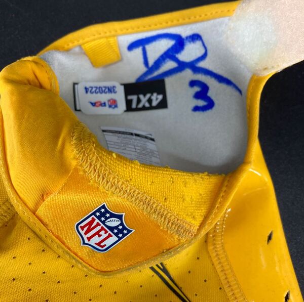 Chargers - Derwin James Signed (Autograph is on the Inside of the Gloves...